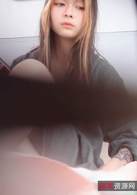 鱼哥年轻小妹妹视频收藏百度ED2K4月合集，神秘而又让人着迷