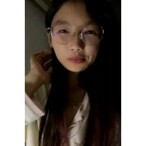 《眼镜学妹十四诗宿舍直播收藏大全：百度ED2K视频全收录》