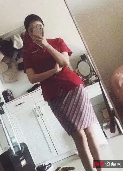 小狐狸主播【爱笑的甜空姐/酒窝骚气空姐】福利视频16V+一对一+密码房