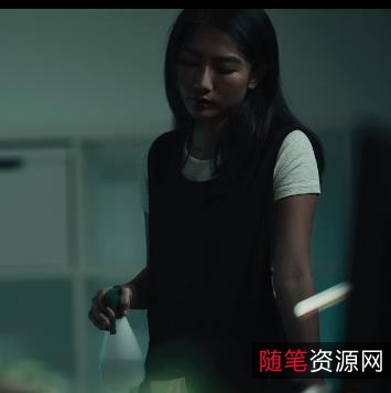 2V800MBunnybrownie触手作品：暗黑系列，欧美女主、黑人女主、湾湾女主，视频大小17分钟和22分钟，下载观看