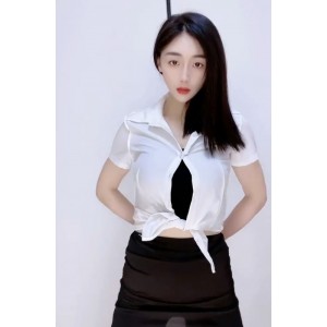 萝拉小妖精：表情帝舞蹈老师，顶胯磨摇被cao痒处，视频大小628M，35分钟