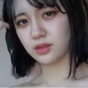 岛国FC2微胖女孩自拍合集1V970M，刚生完孩子，超有气质