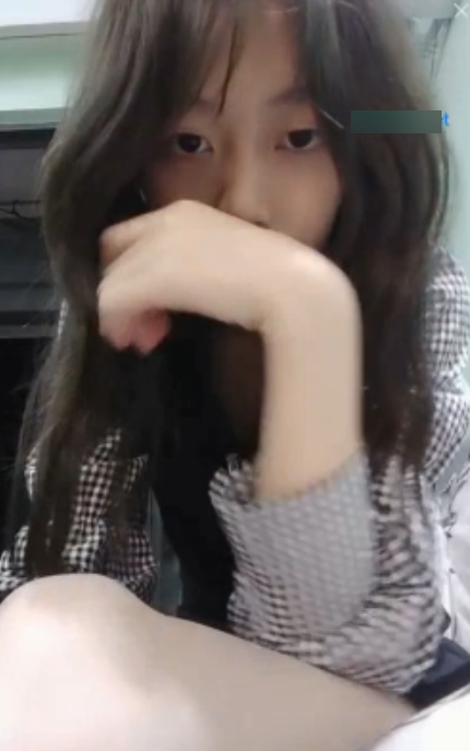 眼镜新人菠萝果酱最新合集341V336G,百度收藏1197