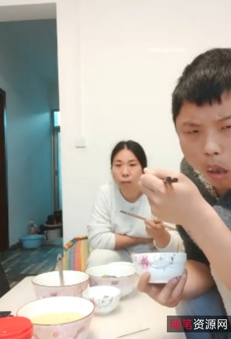 亲子合集+成都+互动搞笑+大姨乱来三人游+20V20小时+9.06GB+高清原声音释放