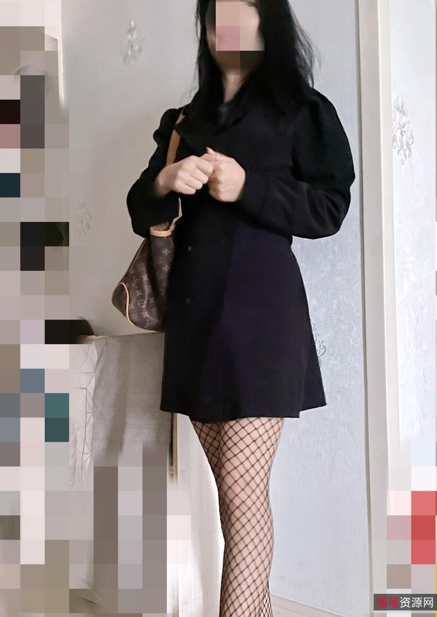 海角宏楠少妇邻居剧情全集9.2G，宏楠黑发白肤曲线诱人儿子面前表演美妙境界