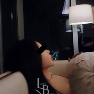 百度妻子LuckyQL777合集1308部44.2G，新增至7月