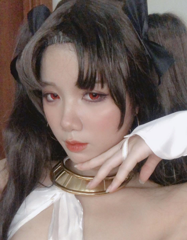 泡爸酱OnlyFans私房定制78期41.2G展示劲爆