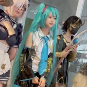 KFC小鹿酱初音COS合集787MB绝妙视角