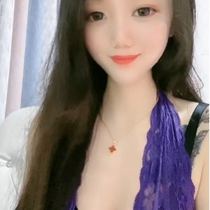 快手依依狐媚兮兮热舞合集88部25G超火辣