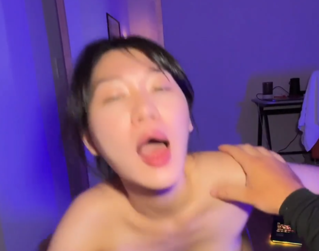 Weijoannana某站私拍珍藏级11V3.4G