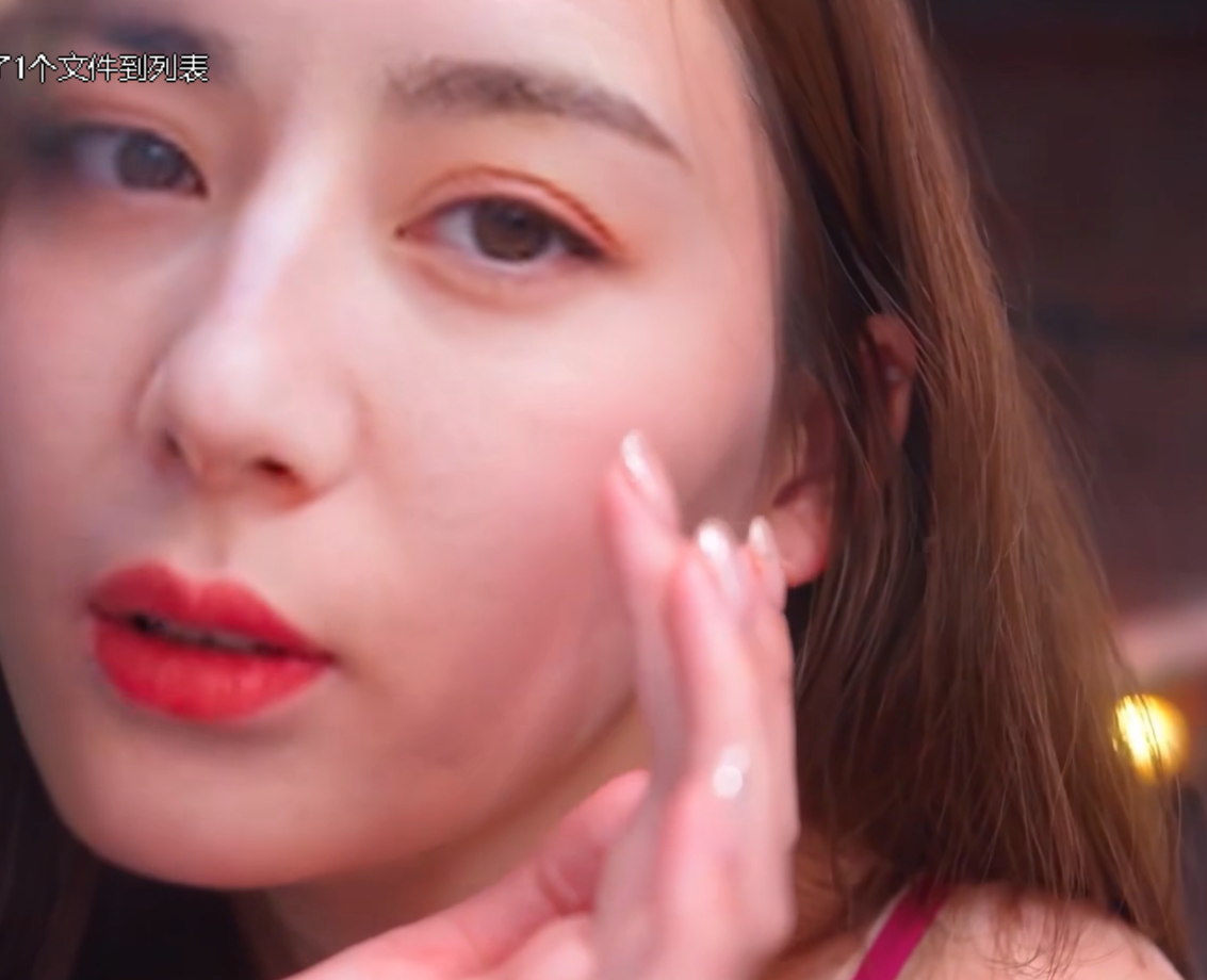 热巴AI换脸黑丝特辑0.7G推特展示绝了