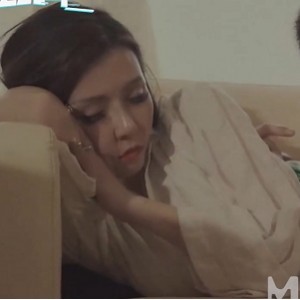 推特凌薇绝密展示私拍14部8.77G