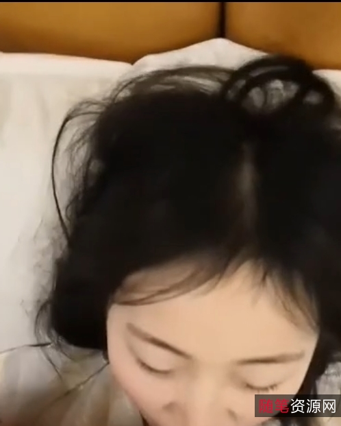 抖音流传眼镜学妹高颜值54部合集1.7G