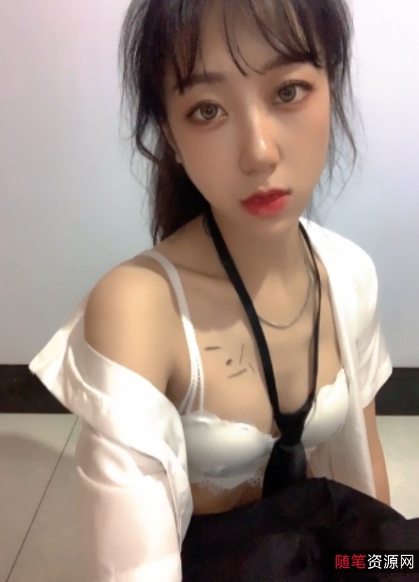 劲爆15.7G一少举牌露脸定制网络合集