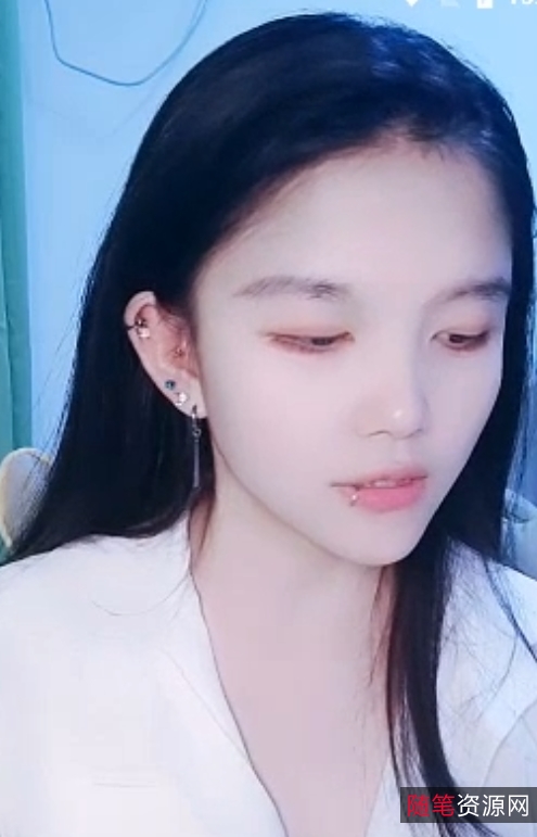 推特月亮女王超反差SM合集22部16.2G太劲爆