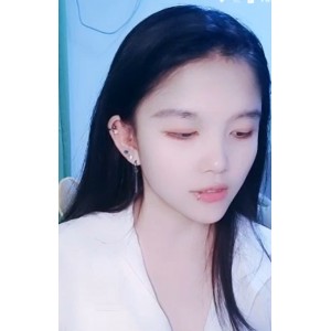 推特月亮女王超反差SM合集22部16.2G太劲爆