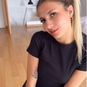 OnlyFans索菲亚·奥尔特加床上运动实录158V57G狂飙突进