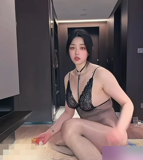 推特伪娘辣辣姜丝芙兔阿福福粉系合集144部20G太顶